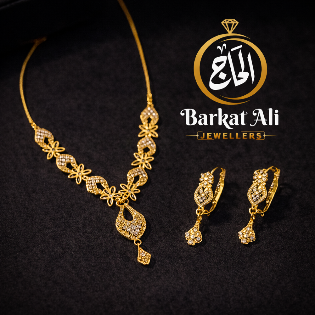 Antique RP Design Necklace Set